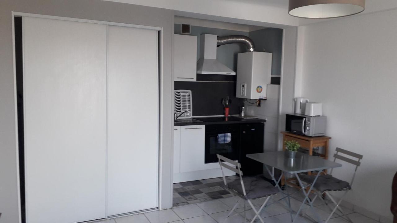 Residence D'Anjou - Grand Studio Avec Balcon Et Parking Privatif Perpignan Exterior foto