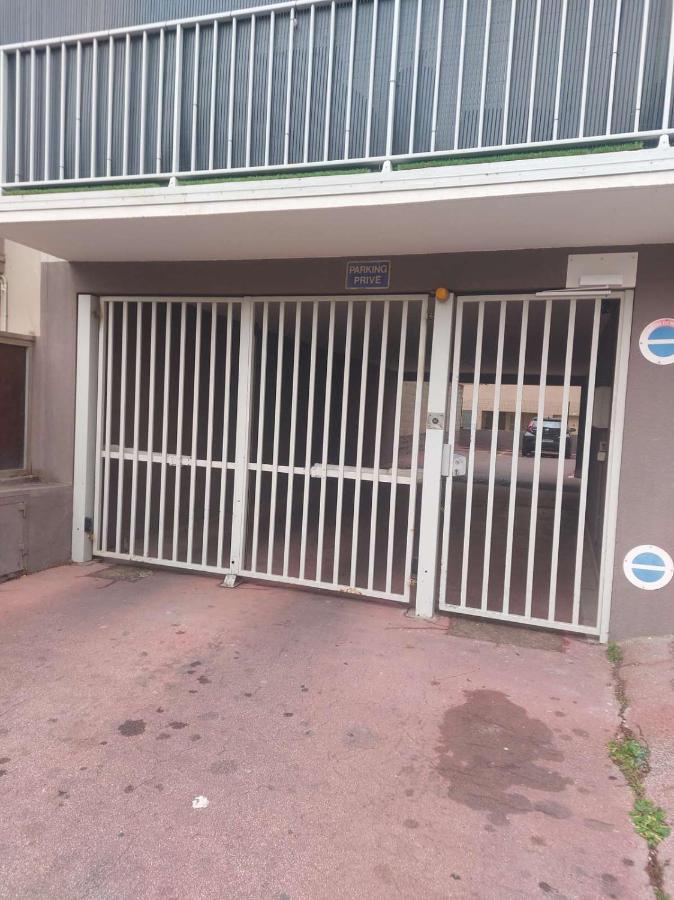 Residence D'Anjou - Grand Studio Avec Balcon Et Parking Privatif Perpignan Exterior foto